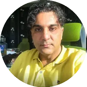 اکبر ایلاتی 