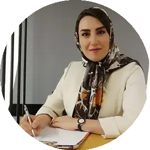 زینب غفاری 
