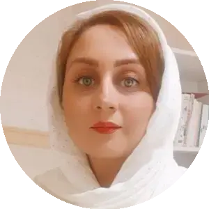 سارا کیاوش 