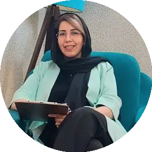 فروغ خلیلی زاده 